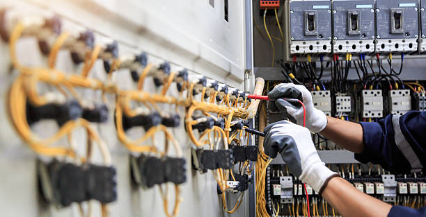 Professional Electrician technician working in Ellerslie, GA